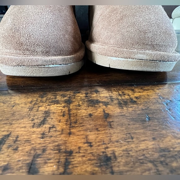 BEARPAW Emma Short Boots - Picture 12 of 16